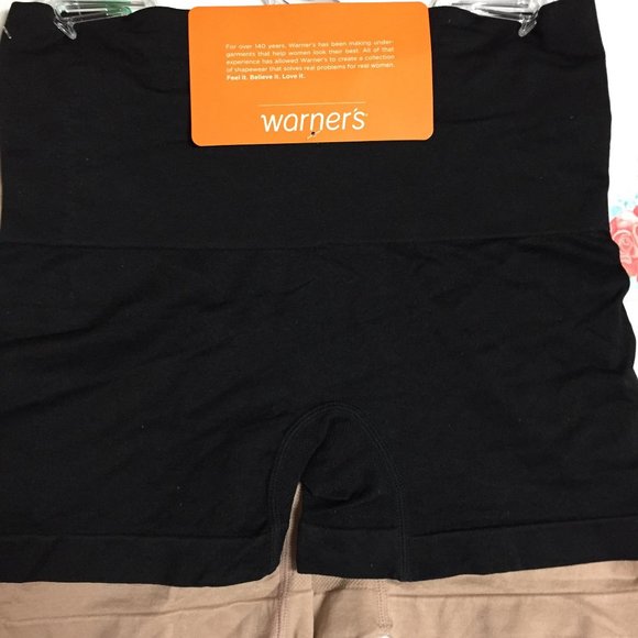 Warner's All-Day Shaping 2-Pack Boyshort (Small) - Picture 2 of 16